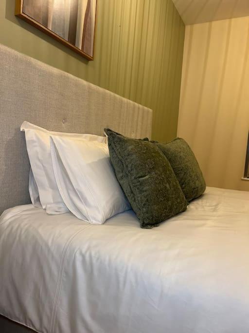 Central Birmingham City Apartment -Smart Tv - Free Parking Onsite Eksteriør bilde