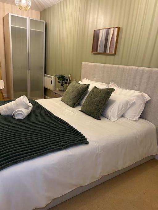 Central Birmingham City Apartment -Smart Tv - Free Parking Onsite Eksteriør bilde